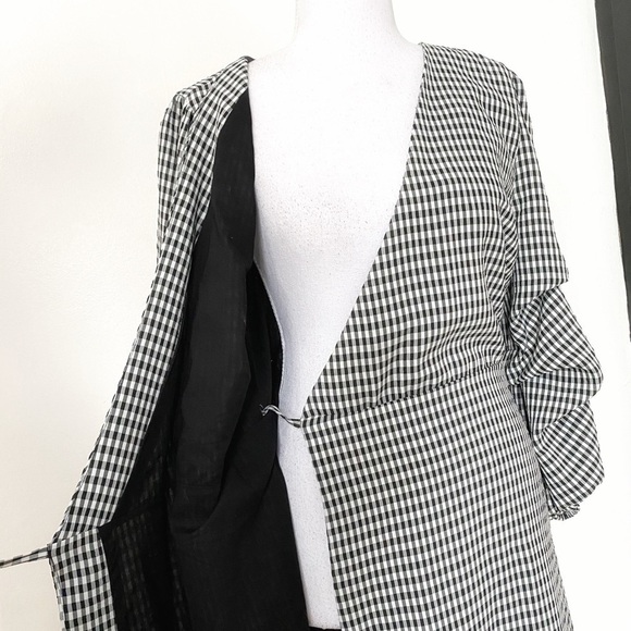 HIGHLINE COLLECTIVE BLACK WHITE 3/4 PUFFY SLEEVE WRAP MINI DRESS - Picture 6 of 10